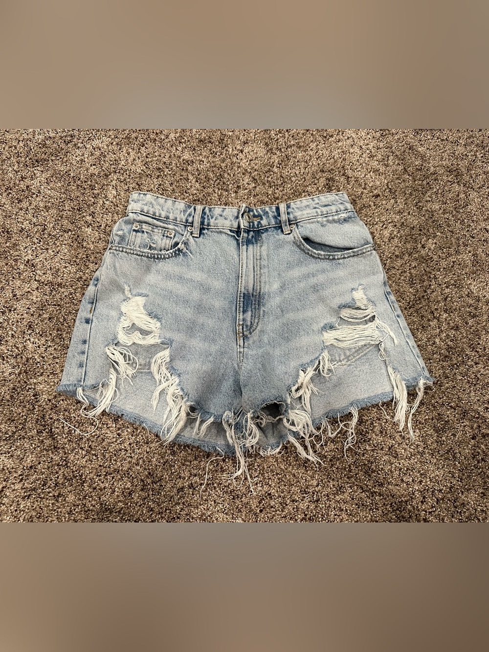 Zara Light Wash Denim High Waisted High Rise Shorts US 6